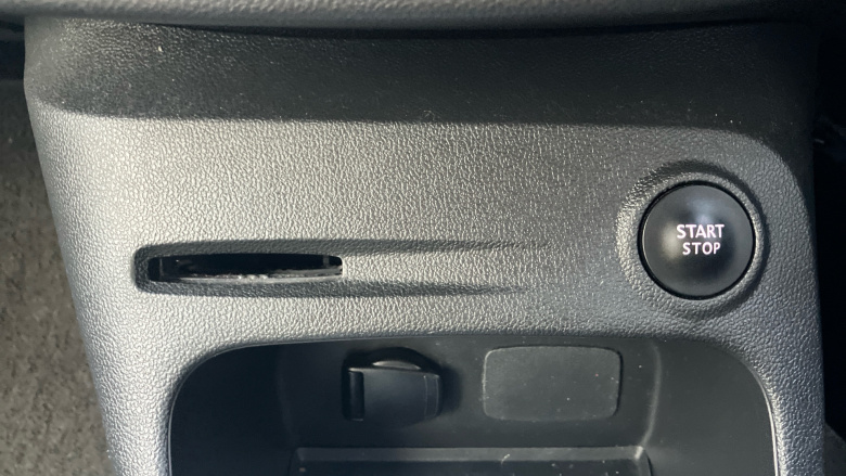 Renault Captur 0.9 TCE 90 Iconic 5dr Petrol Hatchback